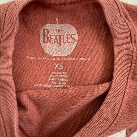 The Beatles Abbey Road Kids T-Shirt - Rust Red - Picture 2 of 2